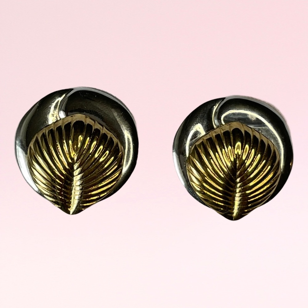 90s Stud Earrings